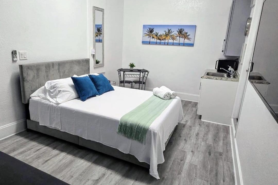 Photo of Bedroom in West Perrine