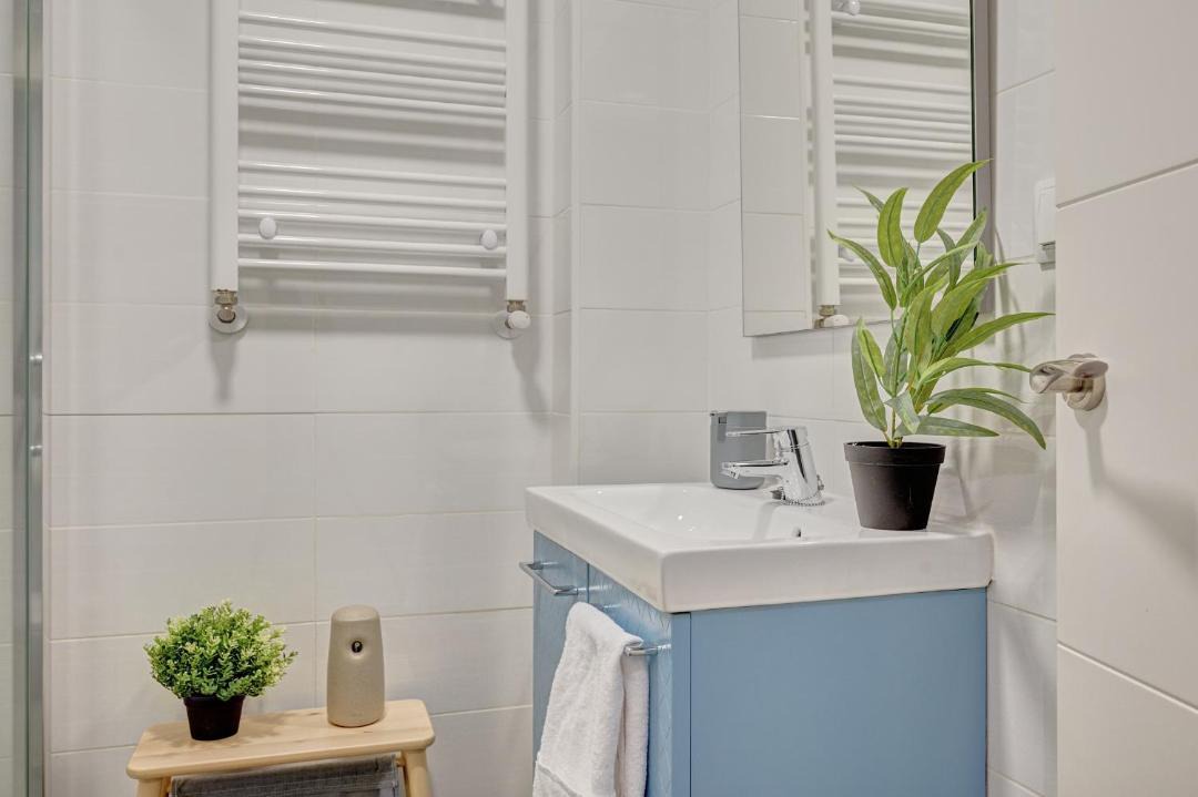 Photo of Bathroom in Logrono City Centre