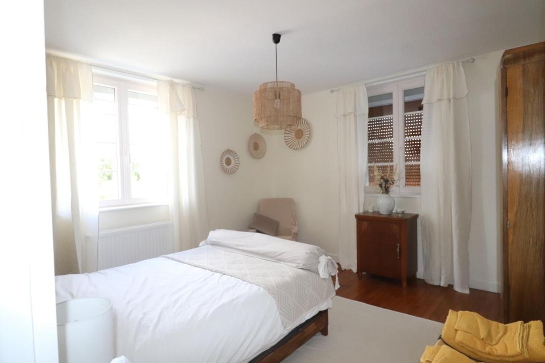 Photo of Bedroom in Sailly