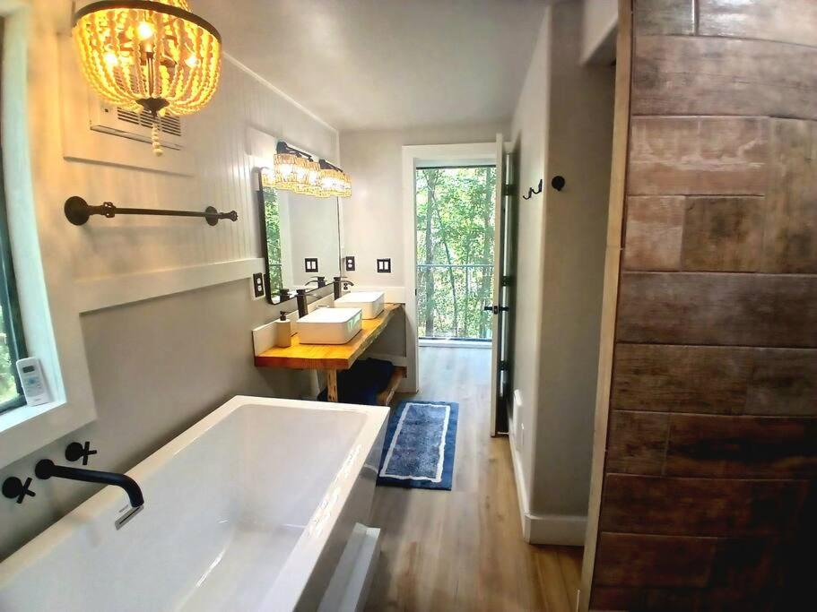 Photo of Bathroom in Waller