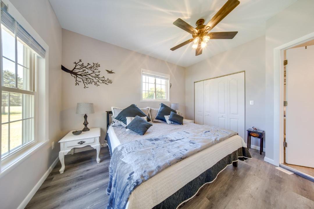 Photo of Bedroom in Centerville