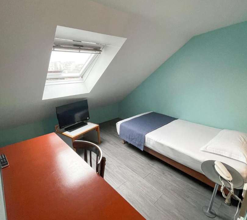 Photo of Bedroom in 14th Arrondissement