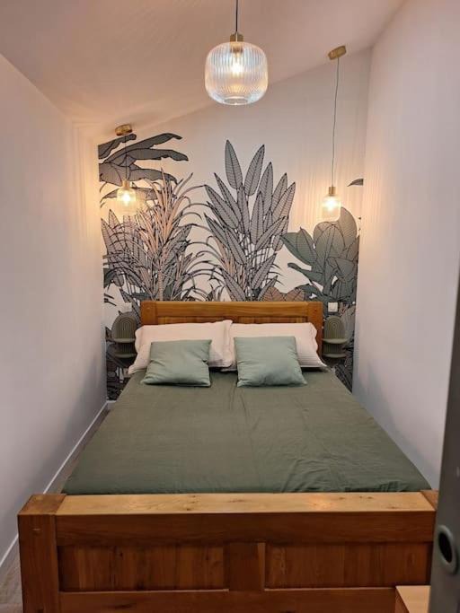 Photo of Bedroom in Caudebec-les-Elbeuf