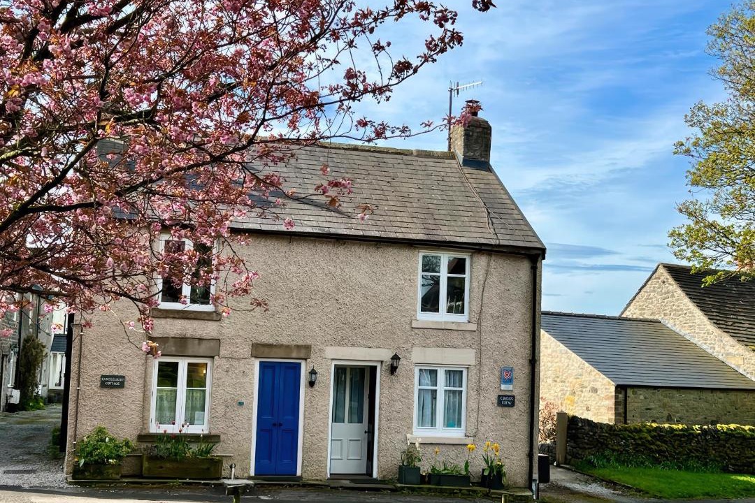 Photo of Others in Litton