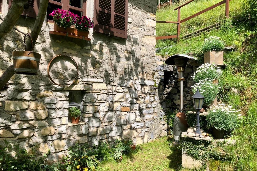Photo of Others in Caneggio