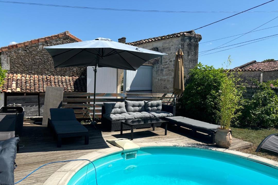 Photo of Others in Linars