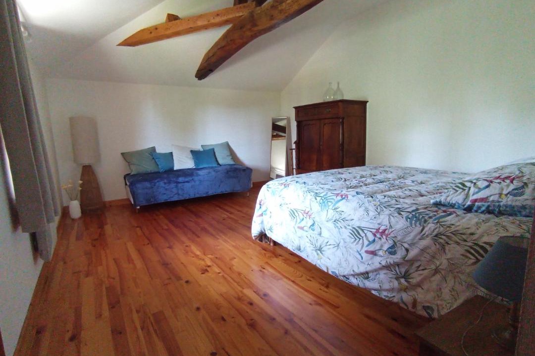 Photo of Bedroom in Bage-la-Ville