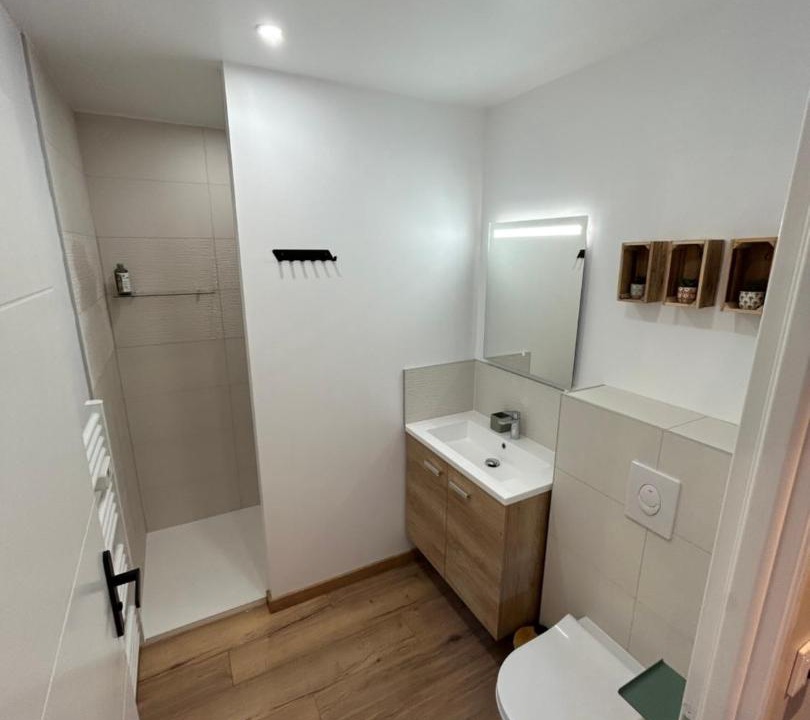 Photo of Bathroom in Bons-Tassily