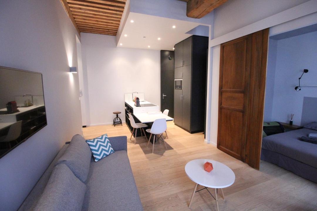 Photo of Others in Griffon - Royale