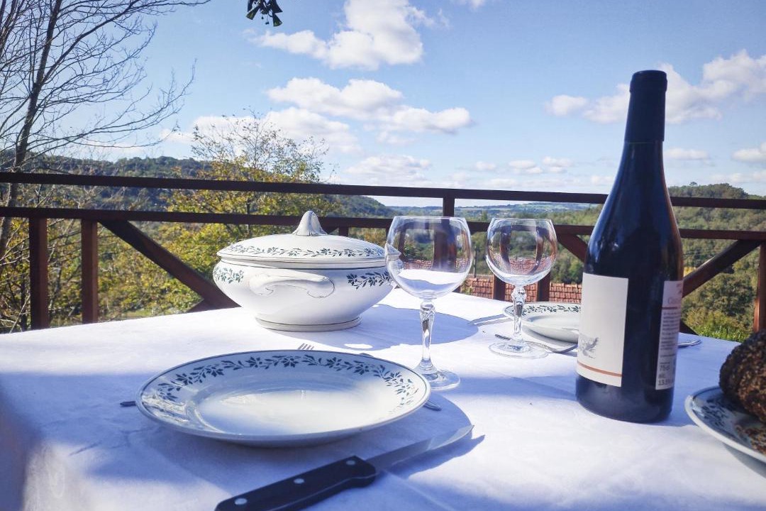 Photo of Others in Le Lardin-Saint-Lazare