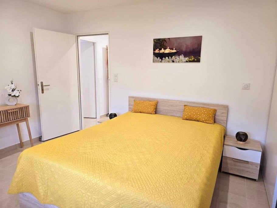 Photo of Bedroom in Challans