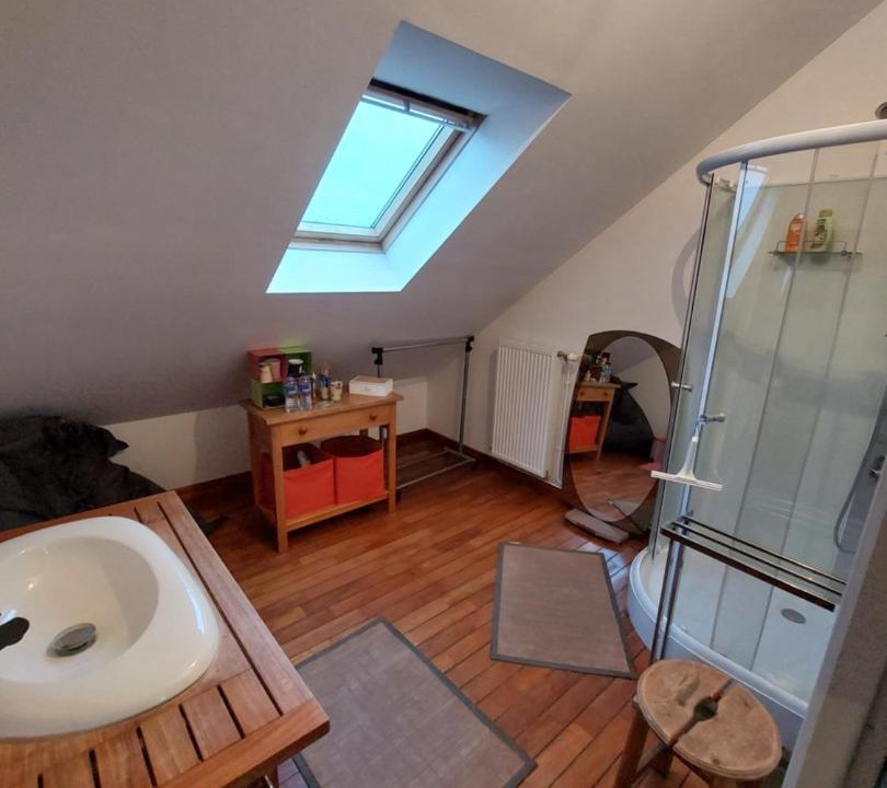 Photo of Others in Crespin