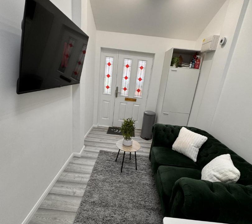 Photo of Livingroom in Castle Bromwich