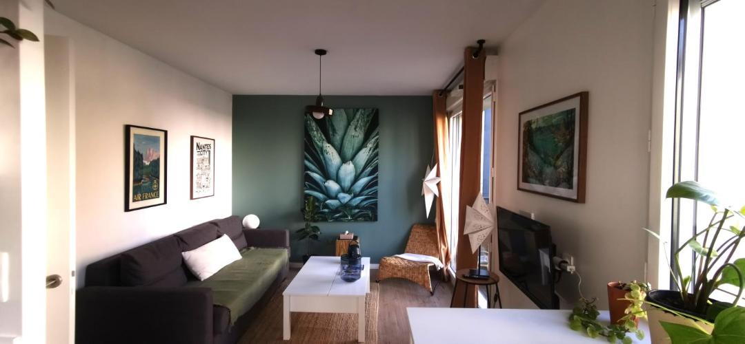 Photo of Livingroom in Republique - Les Ponts