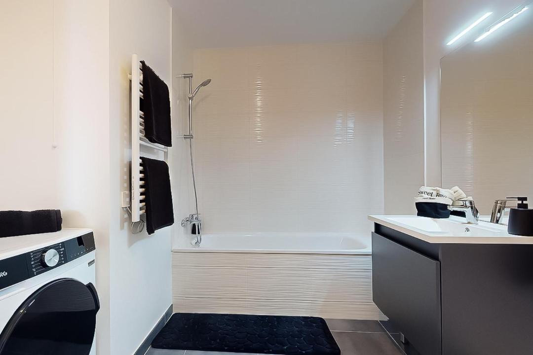 Photo of Bathroom in Ozoir-la-Ferriere