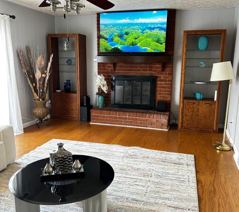 Photo of Livingroom in Reynoldsburg