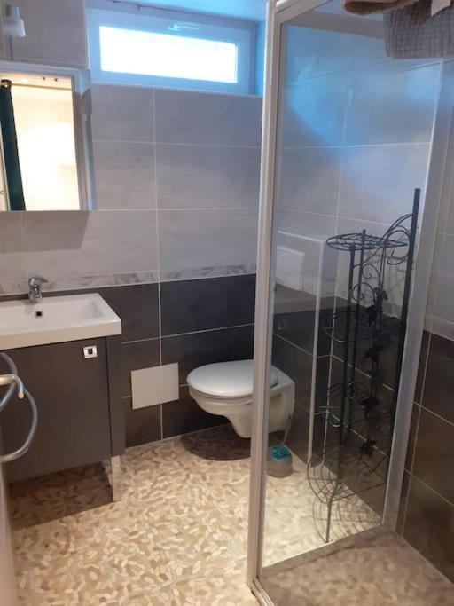 Photo of Bathroom in Agen