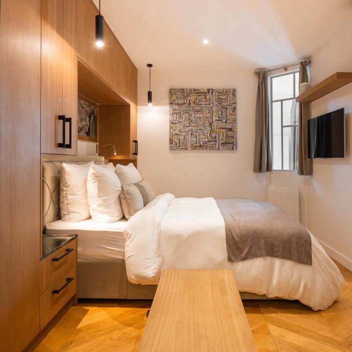 Photo of Bedroom in 6th Arrondissement