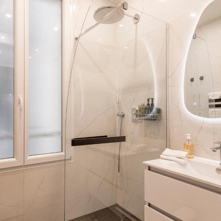 Photo of Bathroom in 6th Arrondissement