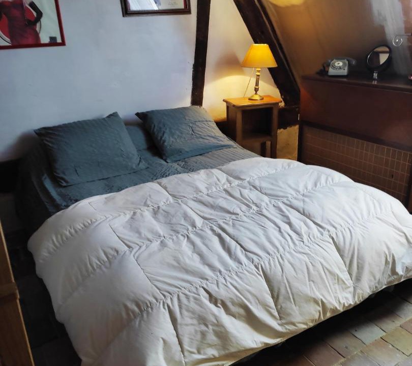 Photo of Bedroom in Conde-sur-Huisne