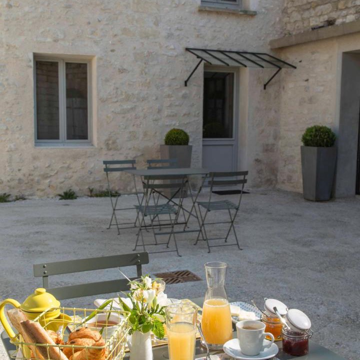 Photo of Patio Balcony in Thiveral-Grignon