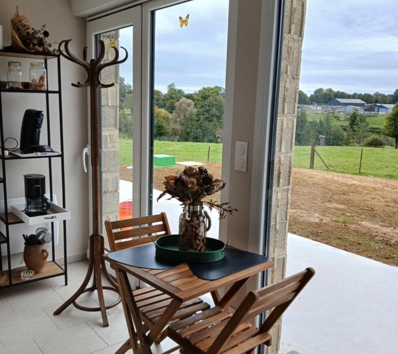 Photo of Others in Leschelle