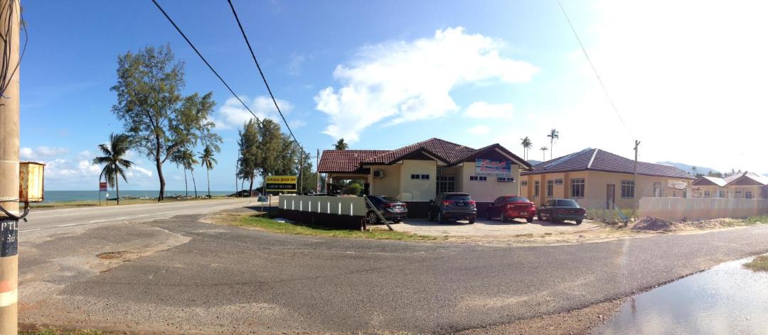 Photo of Buildings in Kampung Sura Masjid