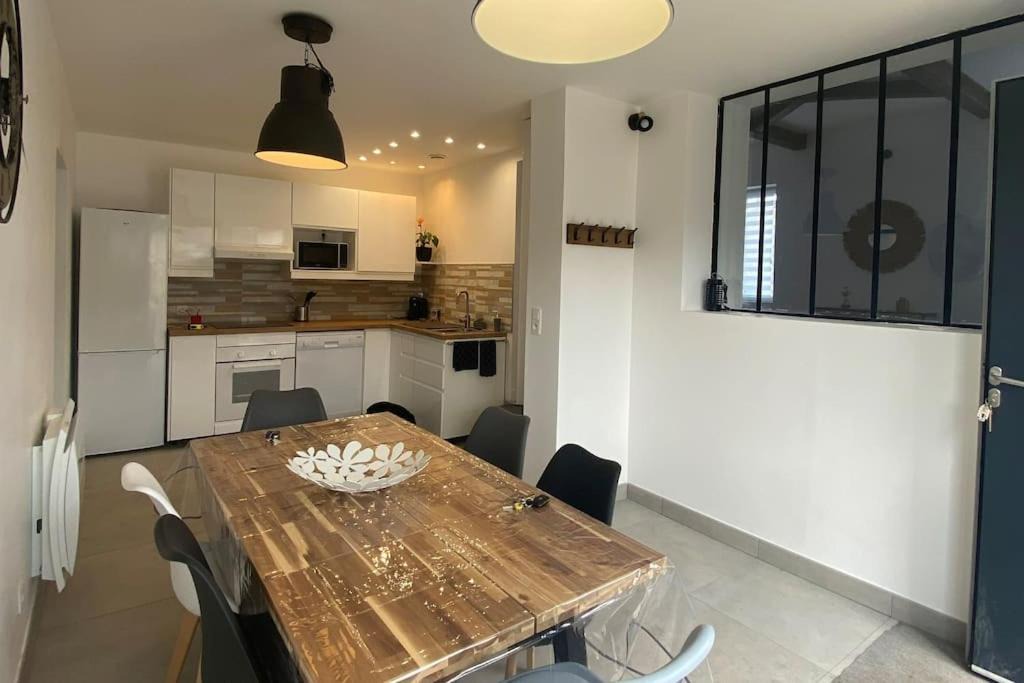 Photo of Kitchen in La Chapelle-sur-Loire