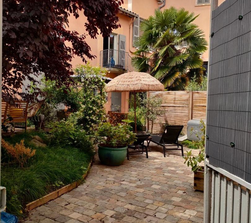 Photo of Others in Anse