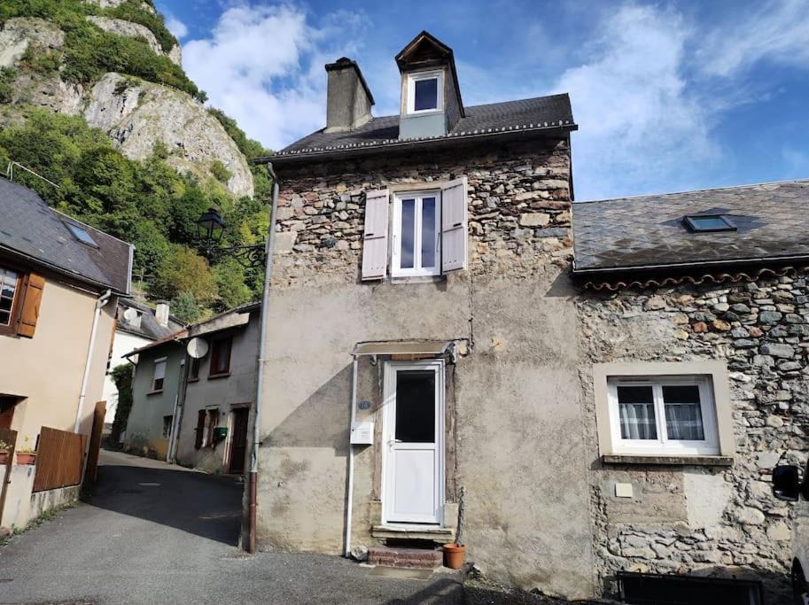 Photo of Buildings in Cierp-Gaud