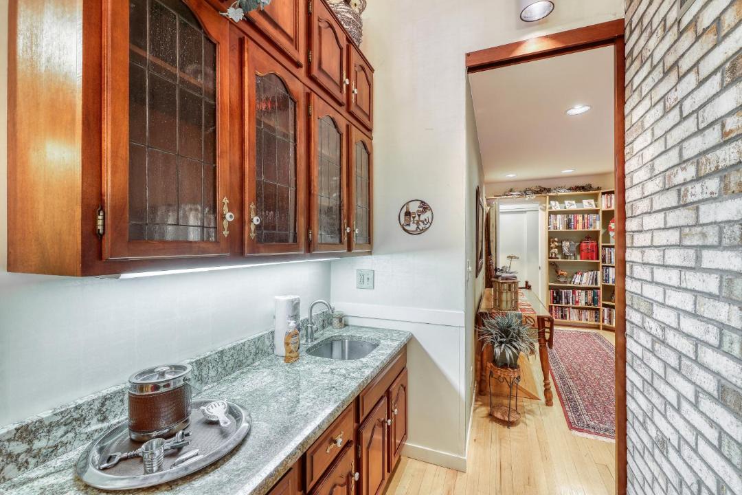 Photo of Others in Warren