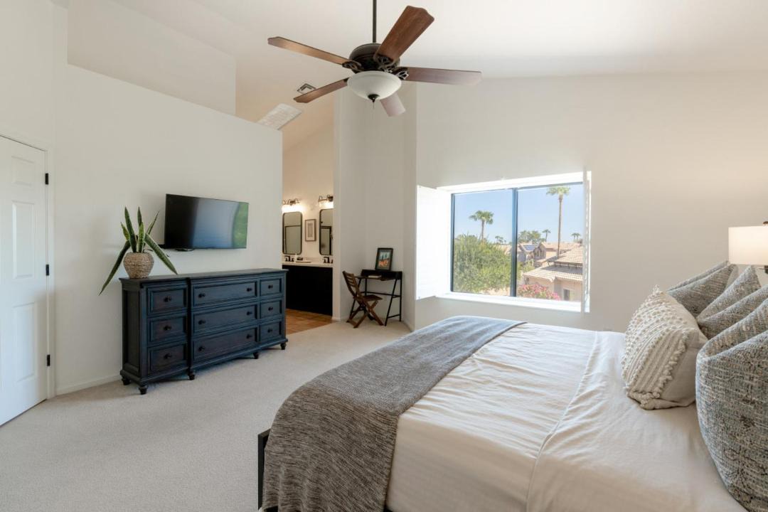 Photo of Bedroom in Ahwatukee Foothills