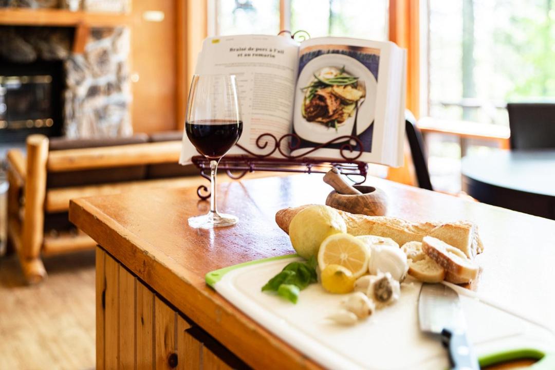 Photo of Kitchen in Sainte-Lucie-des-Laurentides