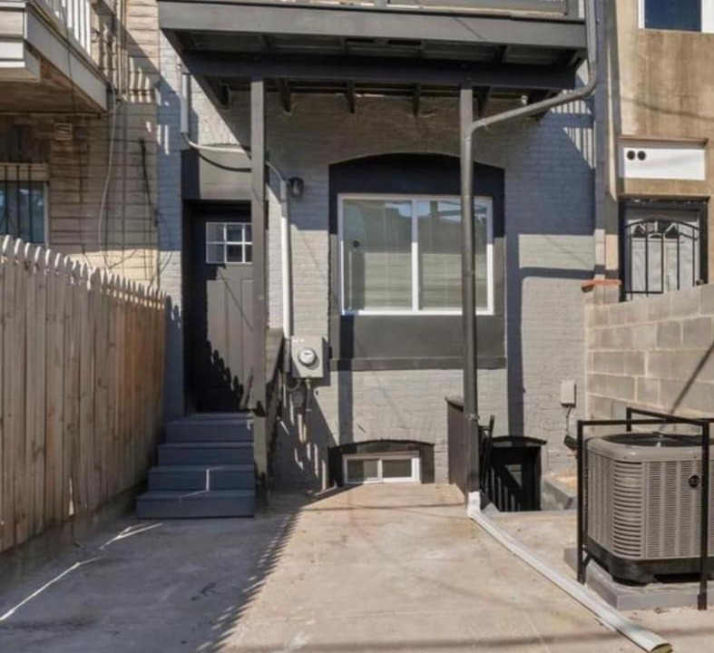 Photo of Others in Downtown Baltimore