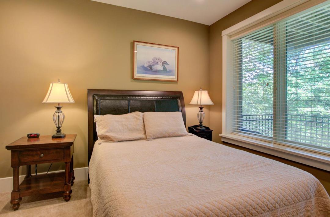 Photo of Bedroom in Chestnut Springs