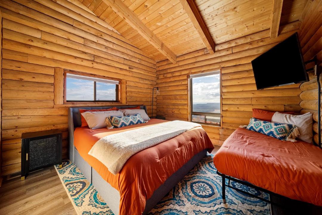 Photo of Bedroom in Apple Valley