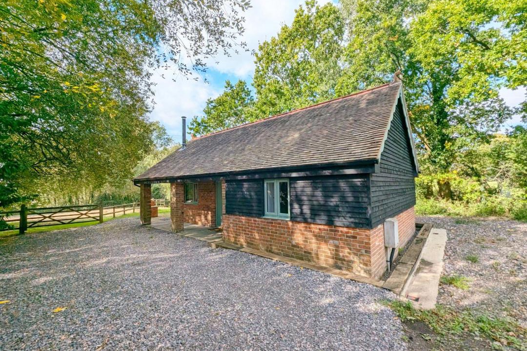 Photo of Others in Shirrell Heath