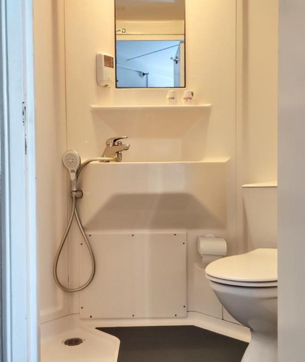 Photo of Bathroom in Laval