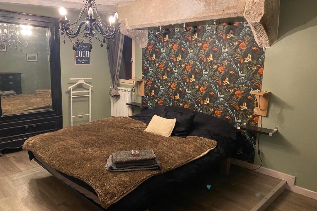 Photo of Others in Beze