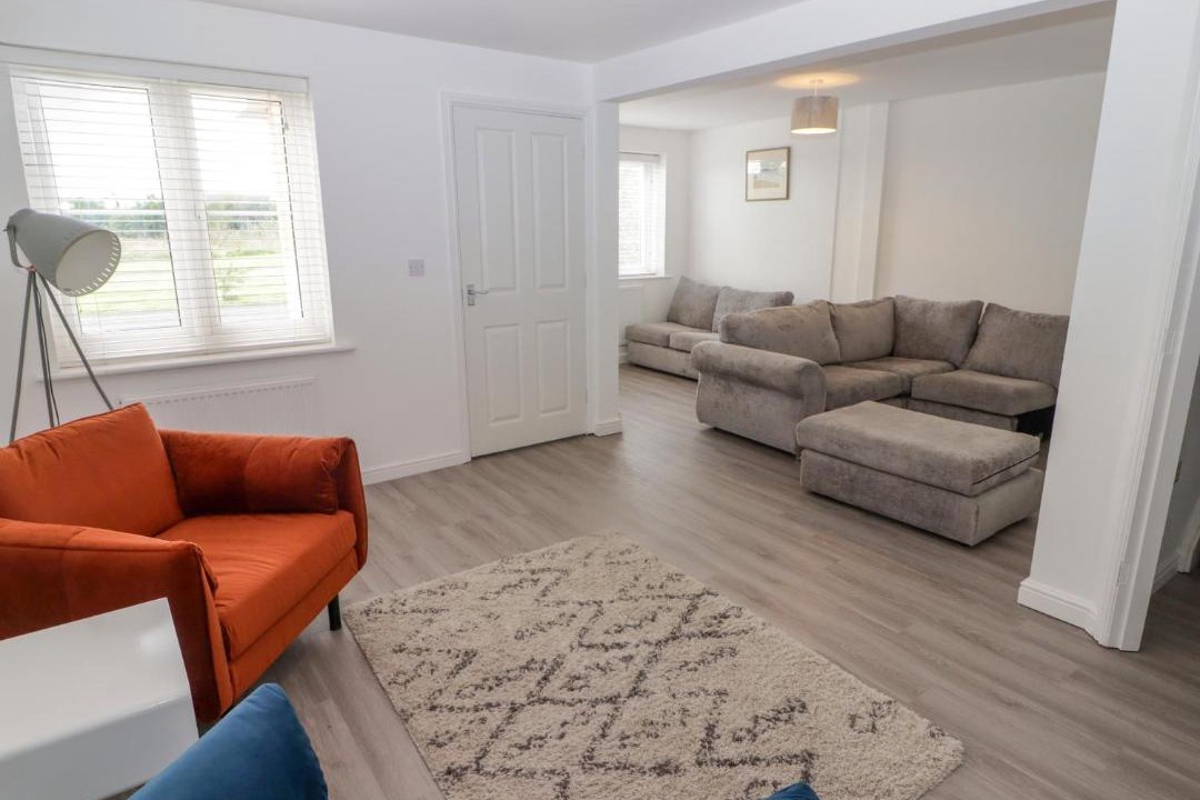 Photo of Others in Crynant