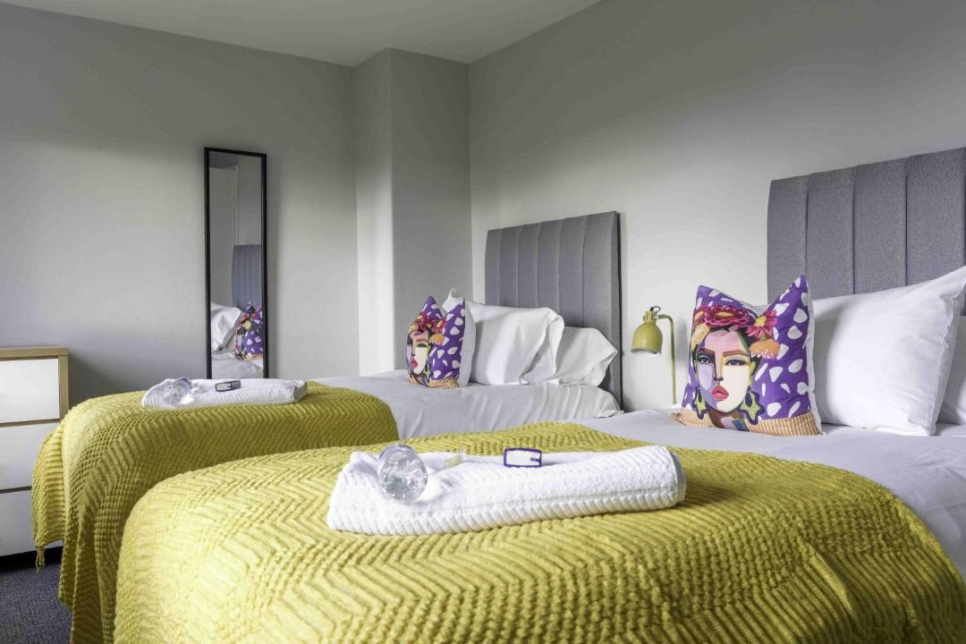 Photo of Others in Bathgate