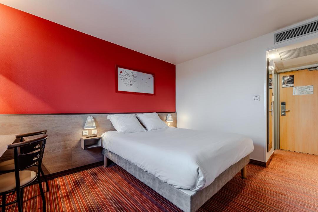 Photo of Bedroom in Noyelles-Godault