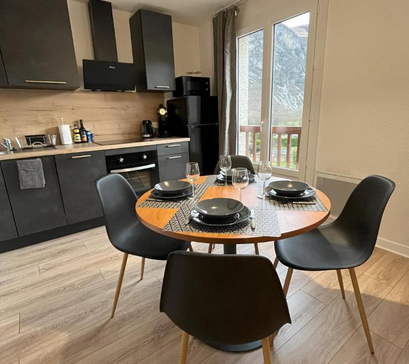 Photo of Others in Bielle