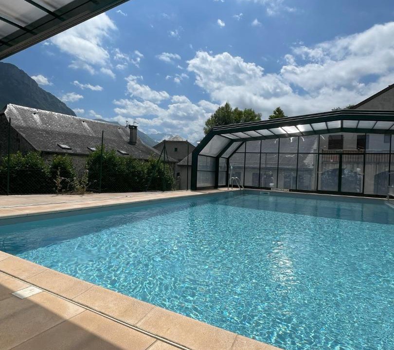 Photo of Others in Bielle