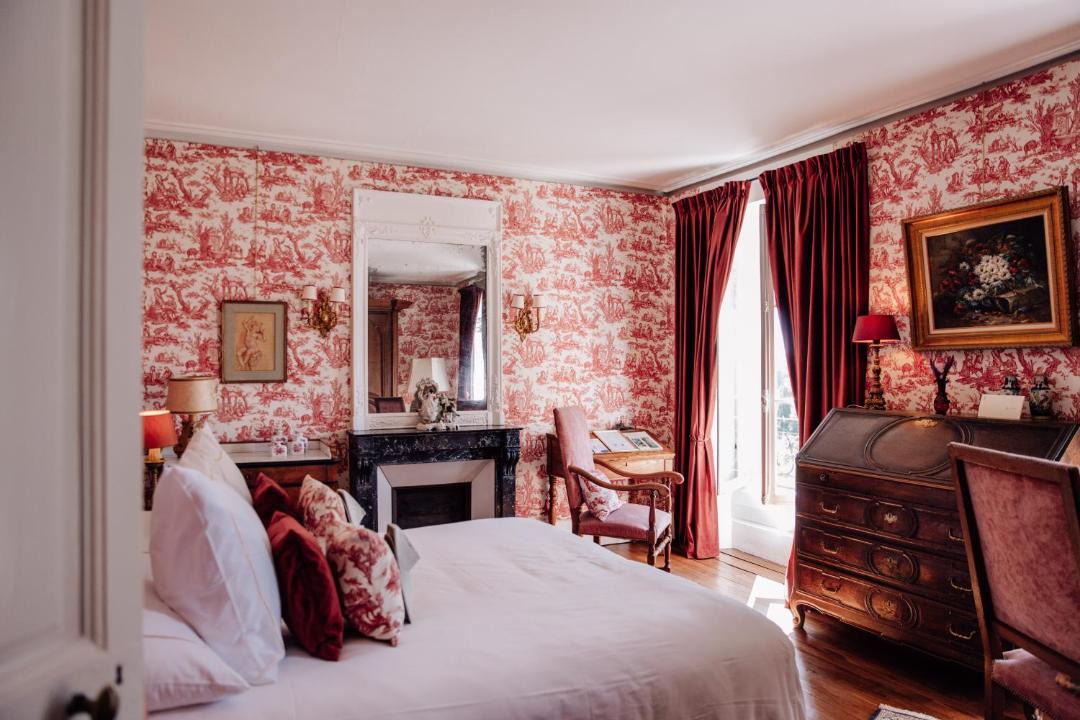 Photo of Others in Montlevon