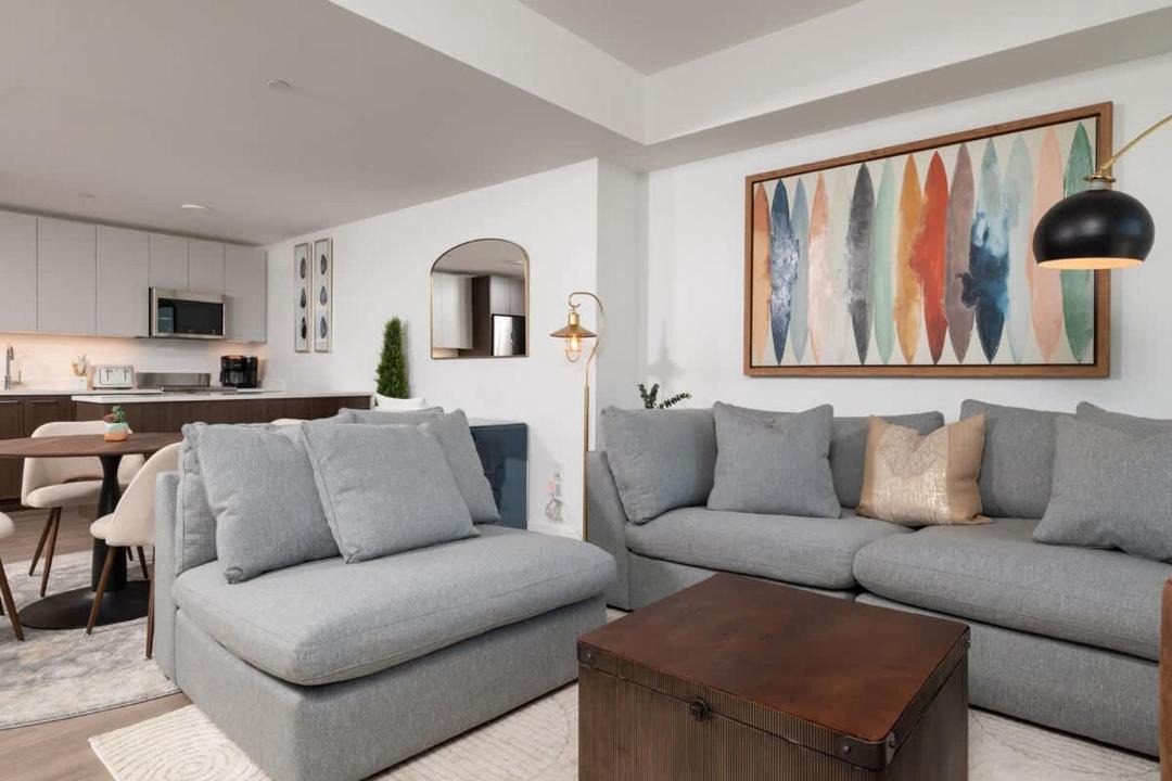 Photo of Livingroom in Central Square