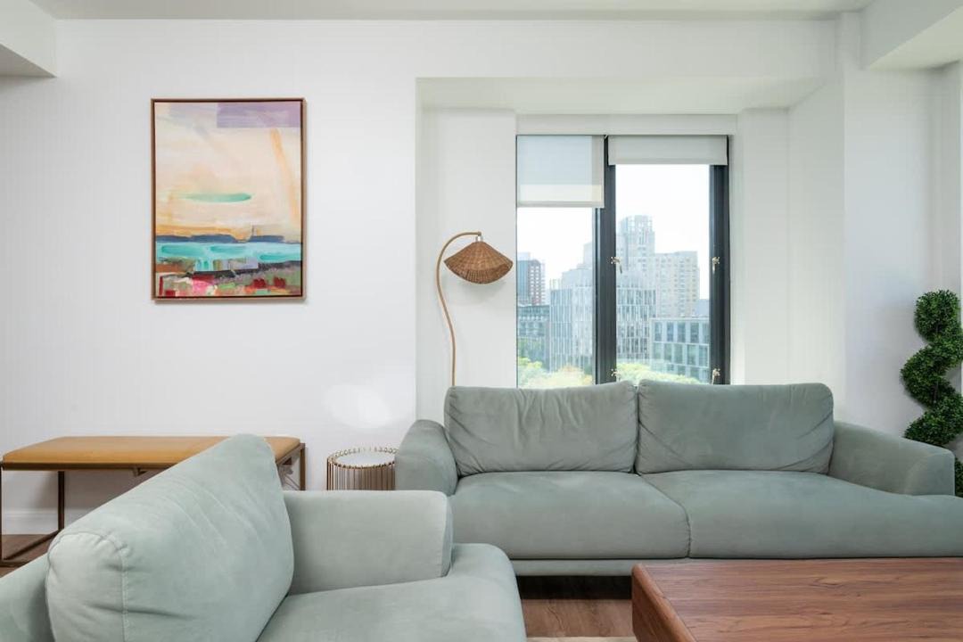 Photo of Livingroom in East Cambridge