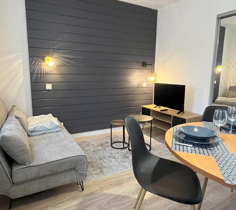 Photo of Others in Bielle