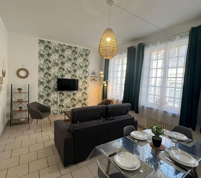 Photo of Others in Arras