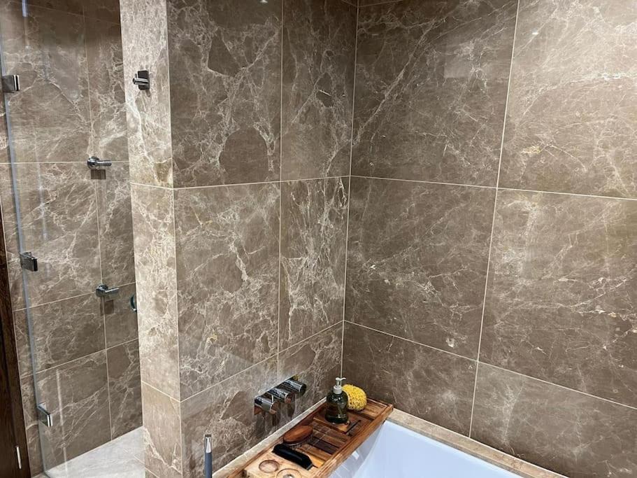 Photo of Bathroom in Chelsea Harbour